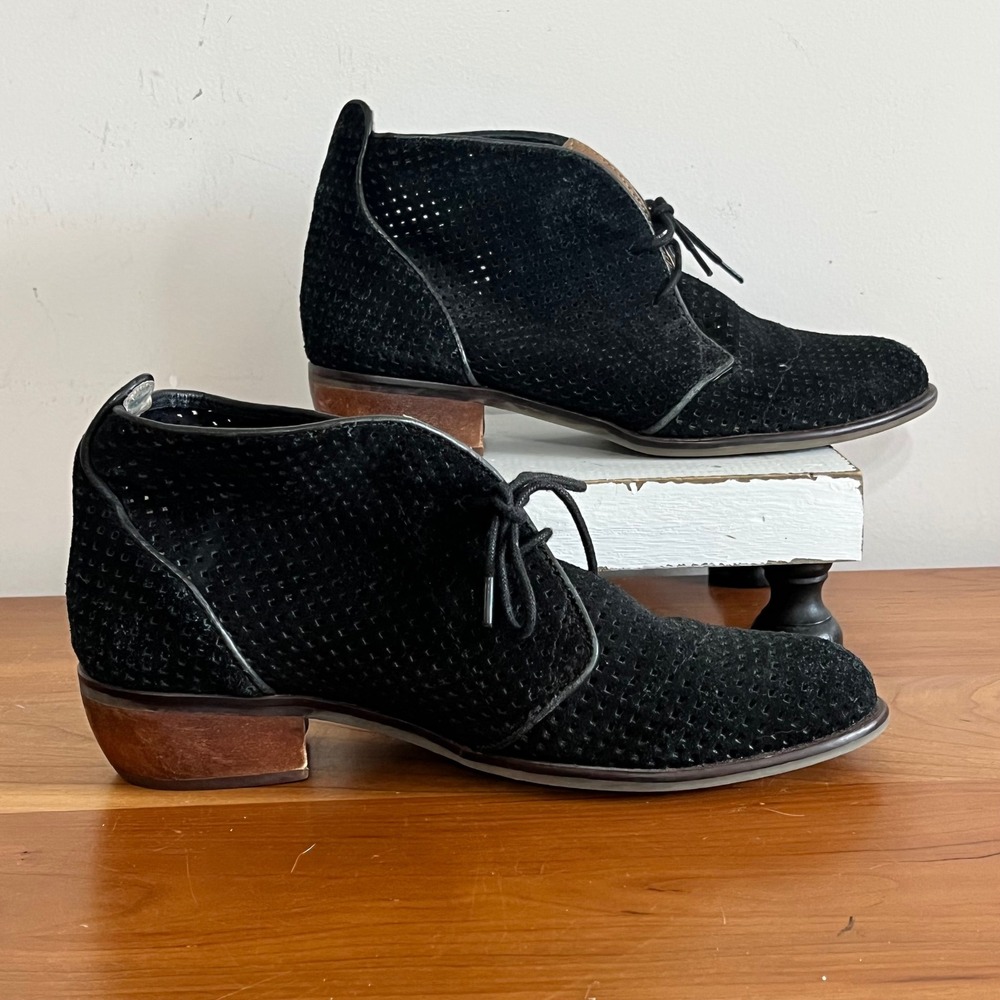 Latigo Black Suede Perforated Lace Up Ankle Boots Stacked Heel 7.5 Anthropologie
